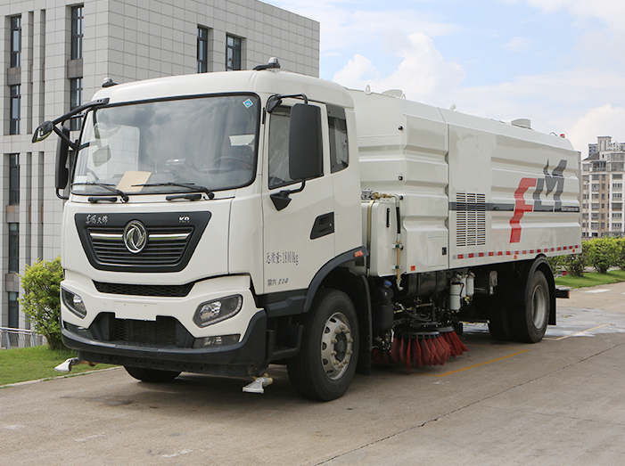 Street Washing Trucks