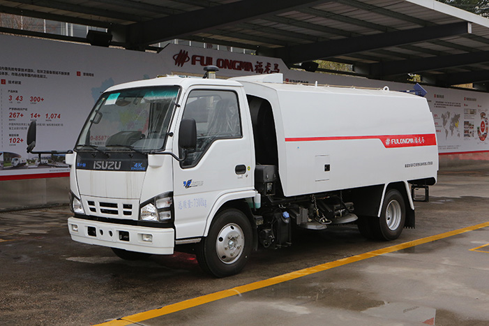 Mechanical Sweeper Trucks: Keeping Cities Spotless, One Street at a Time