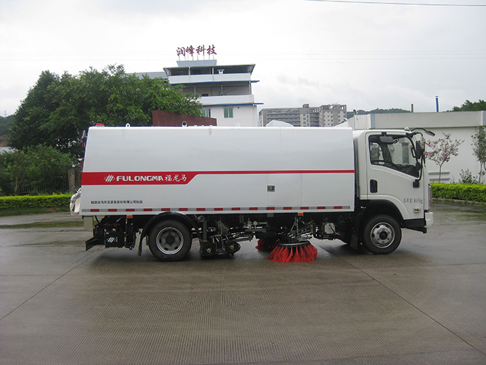 Electrifying Cleanliness: How Sweeper Trucks are Changing Cityscapes