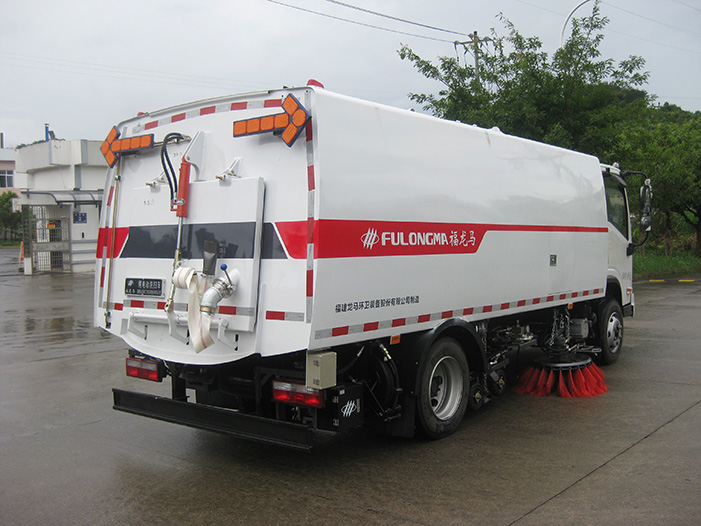 Electrifying Cleanliness: How Sweeper Trucks are Changing Cityscapes