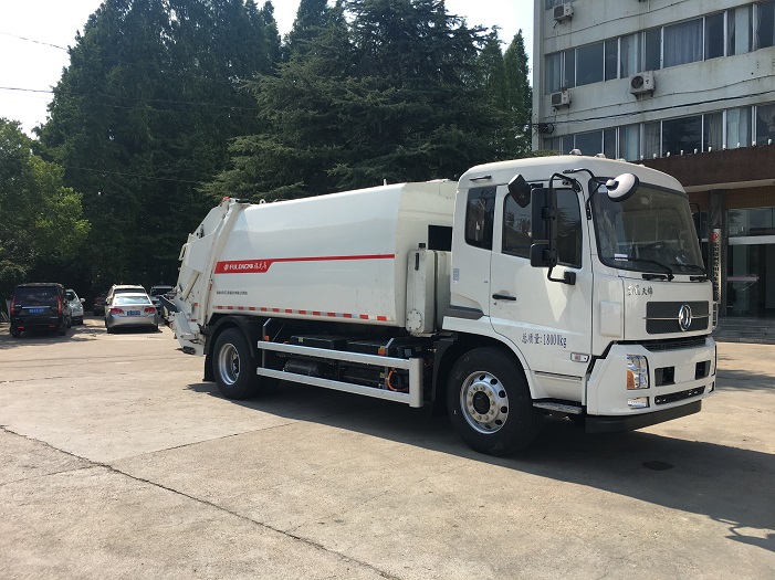 Technologie des camions de collecte de déchets : la clé d'un avenir plus propre et plus vert