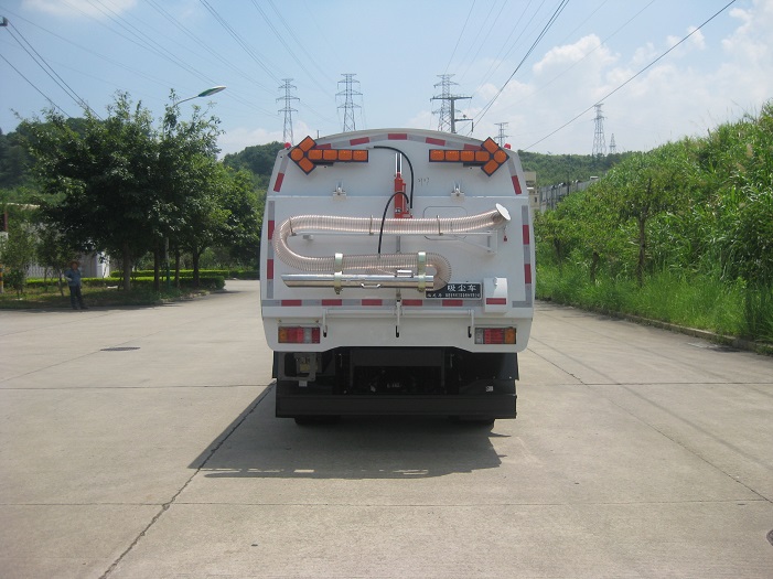 Street Sweeper Vacuum Trucks Unveiled: The Engineering of City Cleanliness