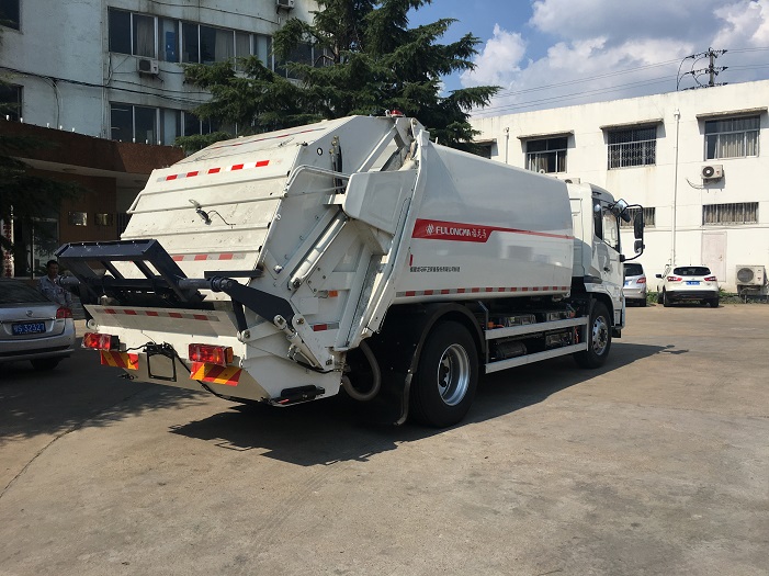 Electric Garbage Trucks: Cutting Edge Technology Meets Sustainability