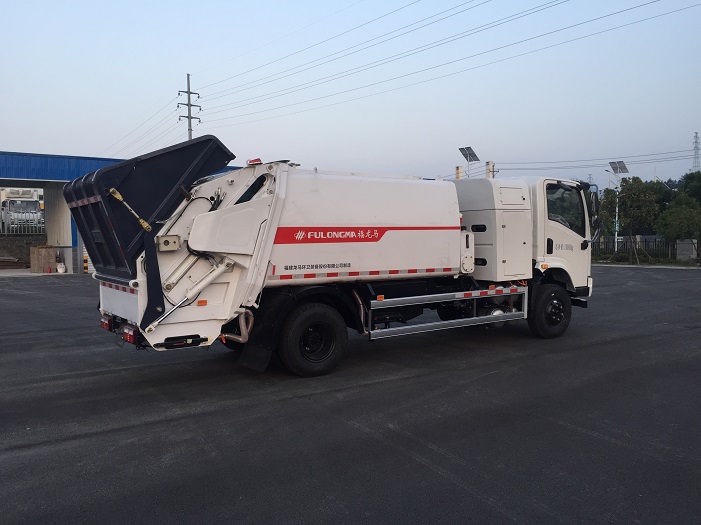 La prochaine génération de gestion des déchets : Explorer les camions à ordures électriques