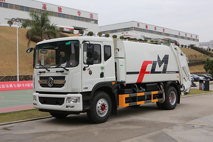 How Garbage Trucks Navigate the Streets Efficiently