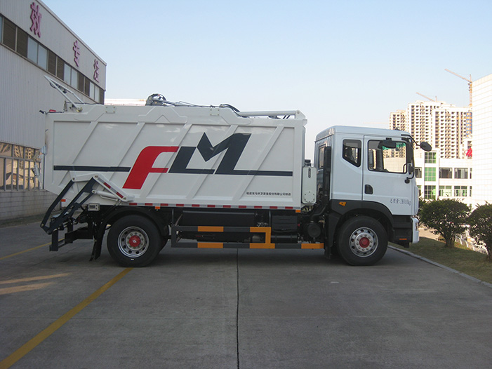 Technologie des camions à ordures : comment les machines modernes gèrent la collecte des déchets