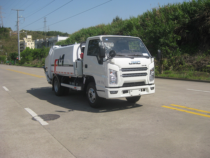 Fulongma Compressed Garbage Truck: A New Choice for Efficient Cleaning