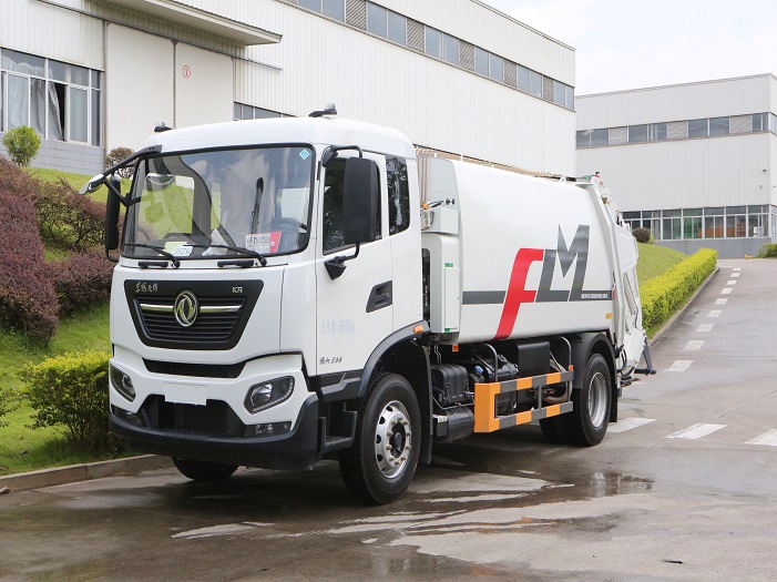 The Top Dumpster Trucks for Efficient Waste Management in 2025