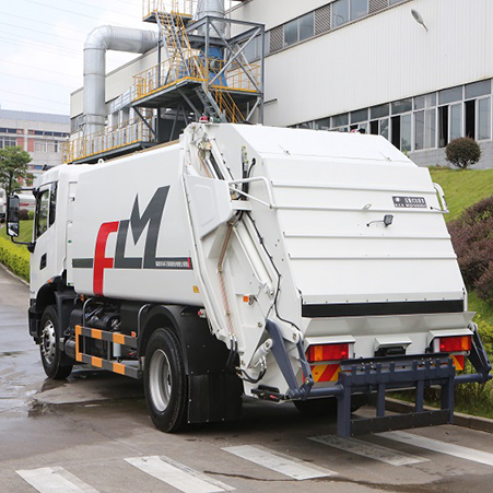 The Top Dumpster Trucks for Efficient Waste Management in 2025